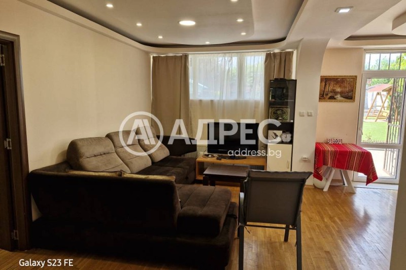 Продава КЪЩА, гр. София, Филиповци, снимка 4 - Къщи - 50398275