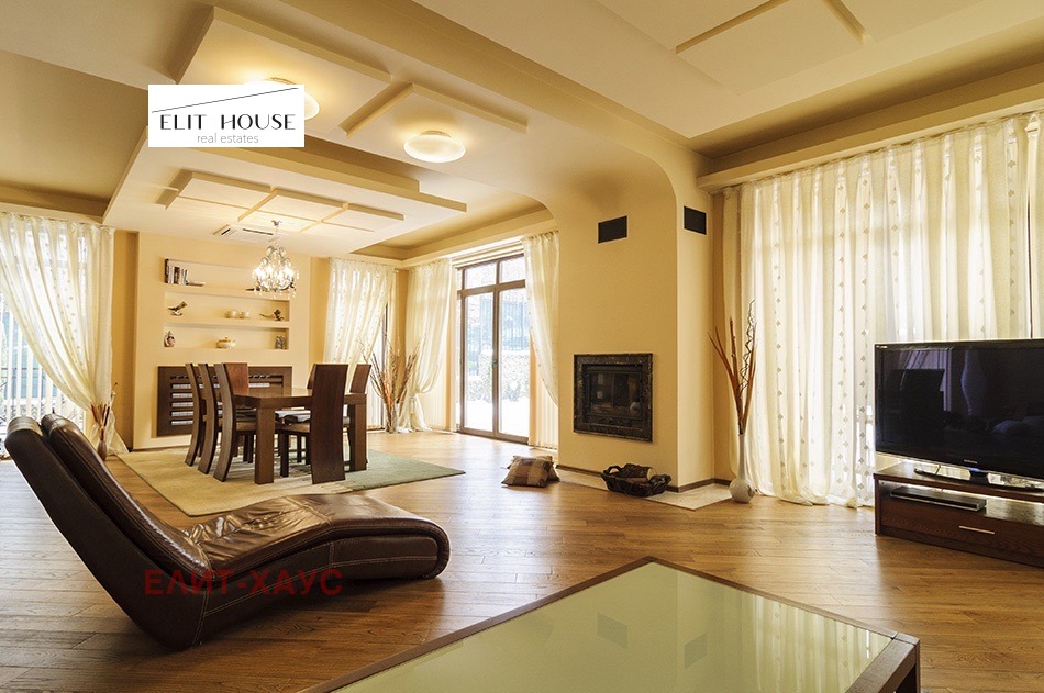 Продава КЪЩА, гр. София, Бояна, снимка 2 - Къщи - 48383069