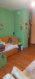 Продава ЕТАЖ ОТ КЪЩА, град София, Надежда 2 • 154000 € / 301197.82 лв. • 21237685 8