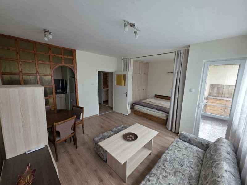 Продава 1-СТАЕН в град Пловдив, Тракия - 42 кв.м / 74 900 € » 146 491.67 лв., УОЛФ ЕСТЕЙТ