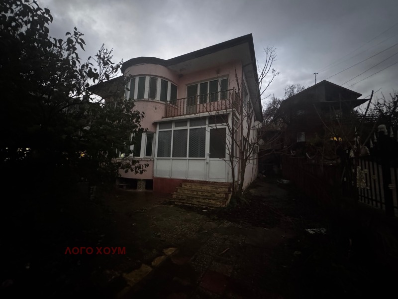 Продава КЪЩА, гр. Игнатиево, област Варна