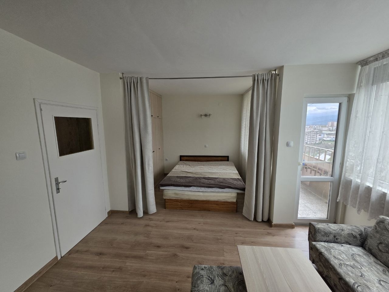 Продава 1-СТАЕН, гр. Пловдив, Тракия, снимка 2 - Апартаменти - 54107060