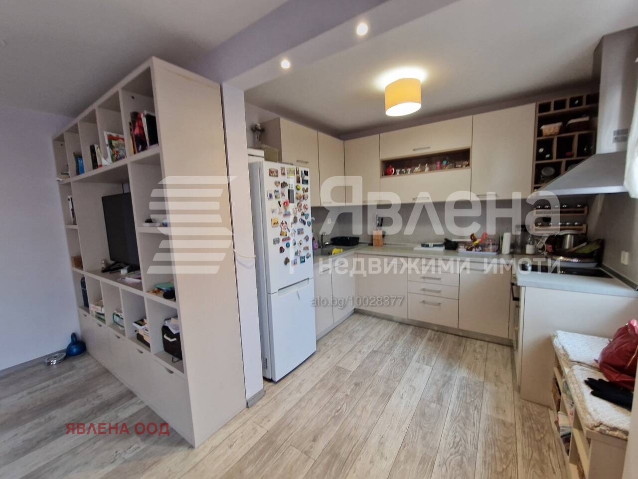 Продава 3-СТАЕН, гр. Сливен, Център, снимка 2 - Апартаменти - 56127317