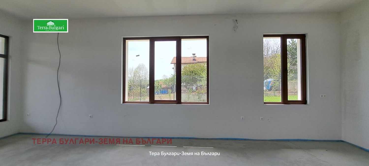 Продава КЪЩА, с. Ковачевци, област Перник, снимка 9 - Къщи - 54528969