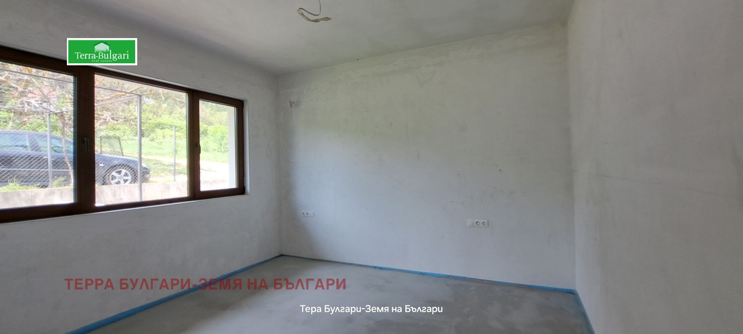 Продава КЪЩА, с. Ковачевци, област Перник, снимка 11 - Къщи - 54528969