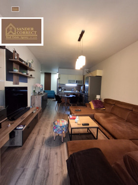 ����� ������� 3-�����,���� �����, ���������� ����>