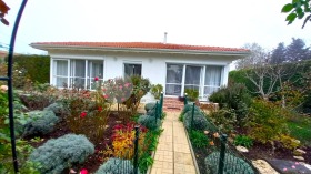 Maison Baltchik, région de Dobritch