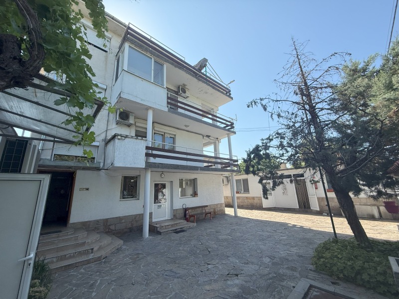 Zu verkaufen  Haus region Plowdiw , Skutare , 660 qm | 72714065 - Bild [2]