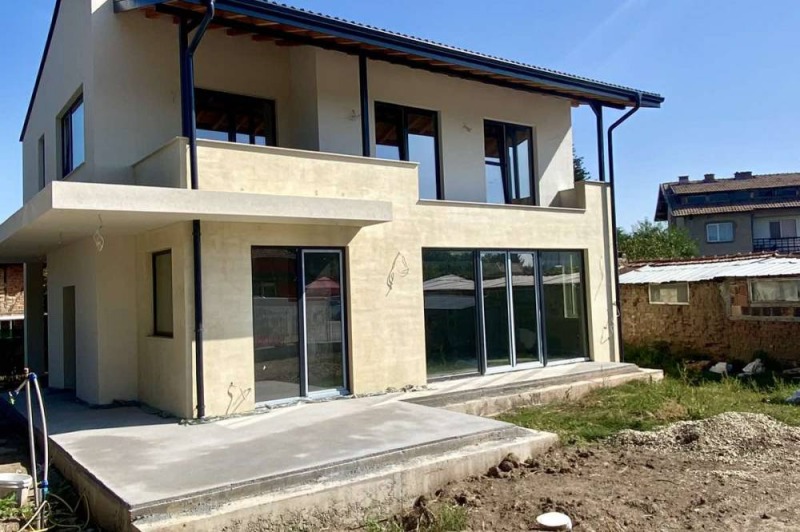 Продава  Къща, област София, гр. Елин Пелин •  327 000 EUR • ID 29346895 — holmes.bg - [1] 