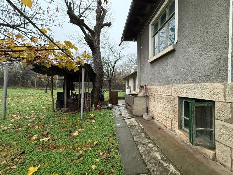 Продава КЪЩА, с. Екзарх Йосиф, област Русе, снимка 7 - Къщи - 52652815
