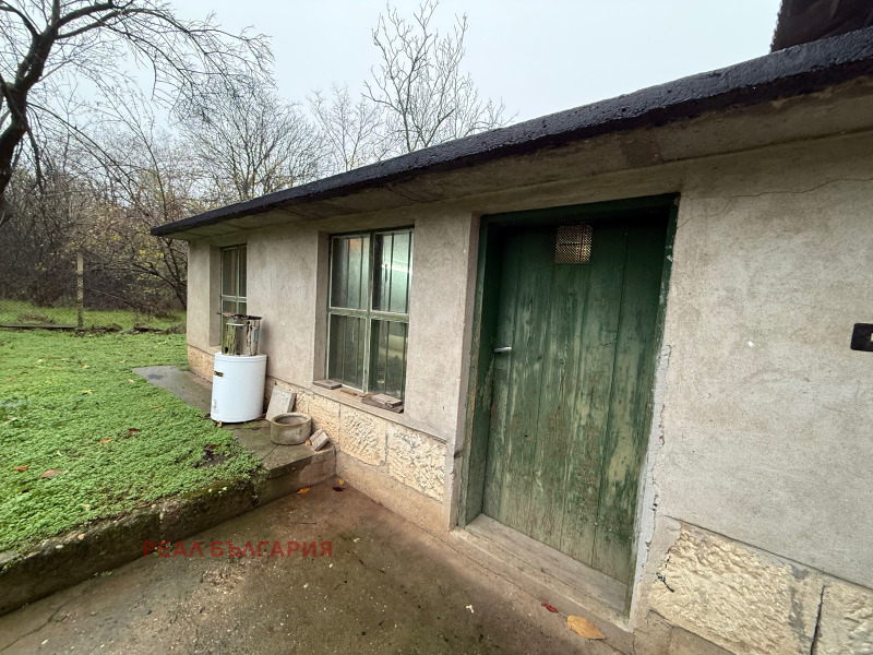 Продава КЪЩА, с. Екзарх Йосиф, област Русе, снимка 16 - Къщи - 52652815