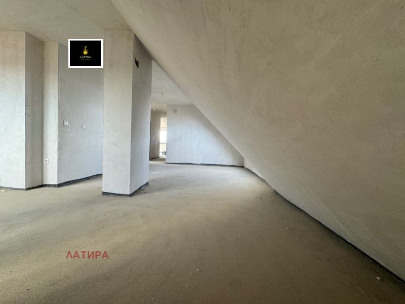À venda  3 quartos Sofia , Vitocha , 155 m² | 48590571 - imagem [9]