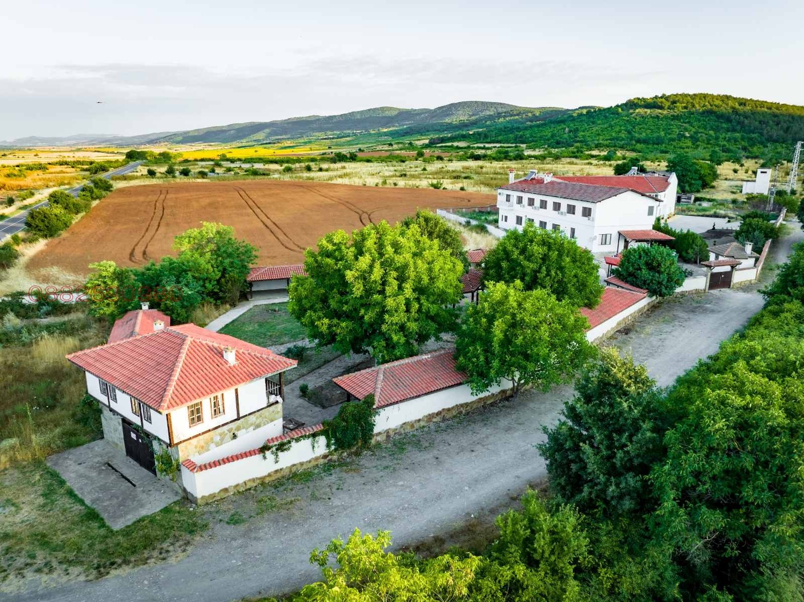 Продава ХОТЕЛ, с. Гюльовца, област Бургас, снимка 4 - Хотели - 55048079