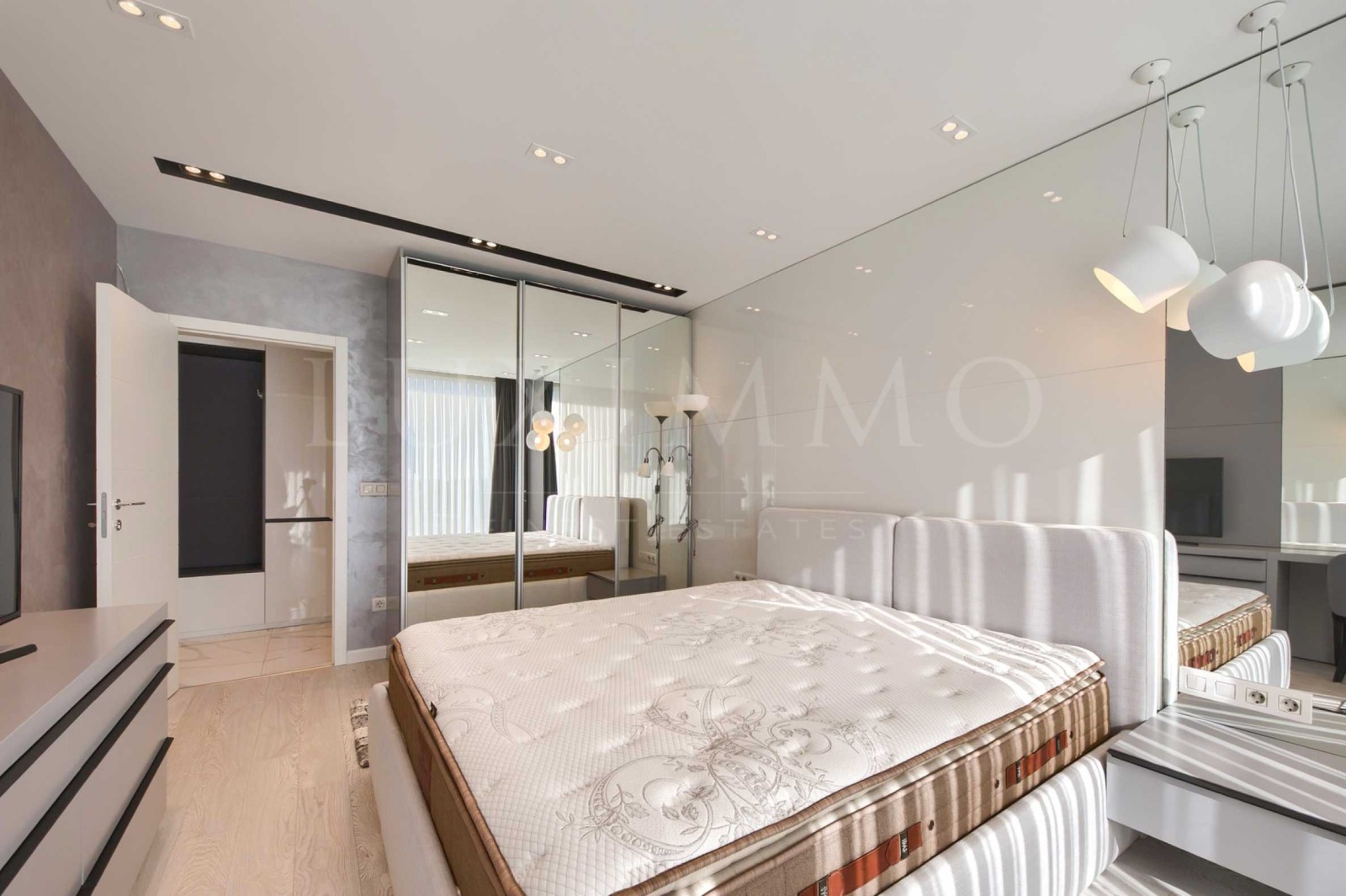 ������� 2-����� | Imot.bg � ����������� 8