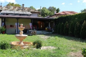Продава КЪЩА, с. Лозево, област Шумен, снимка 15 - Къщи - 56250865