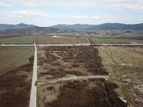 Land Botewgrad, region Sofia 1