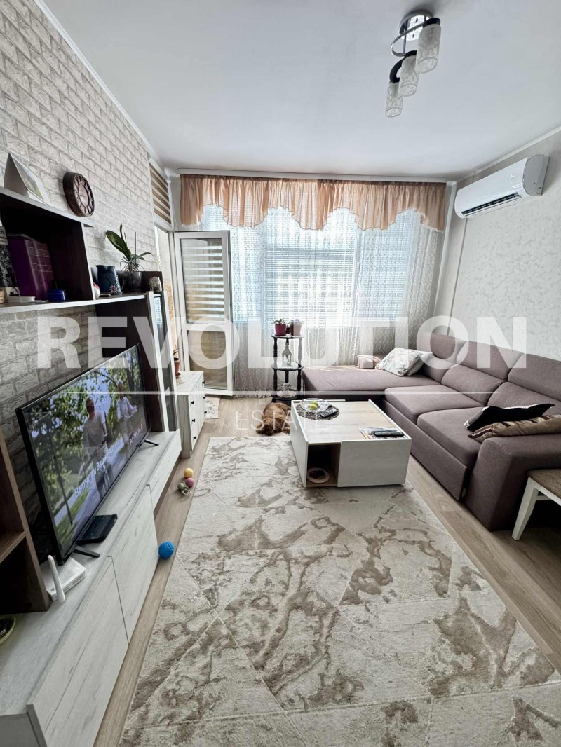 For Sale  1 bedroom Plovdiv , Karshiyaka , 43 sq.m | 88042140