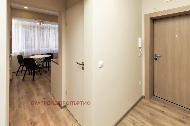 Продава 3-СТАЕН, гр. София, Изток, снимка 1 - Aпартаменти - 47099299