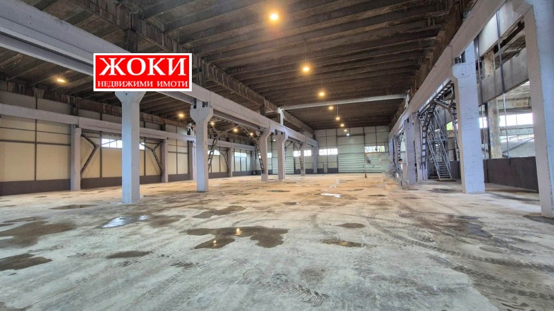 Продава ПРОМ. ПОМЕЩЕНИЕ, гр. Перник, Промишлена зона, снимка 2 - Производствени сгради - 52135503