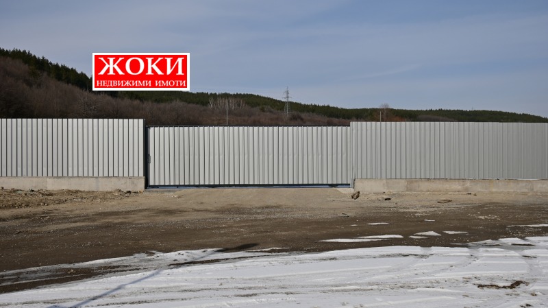 Продава ПРОМ. ПОМЕЩЕНИЕ, гр. Перник, Промишлена зона, снимка 7 - Производствени сгради - 52135503