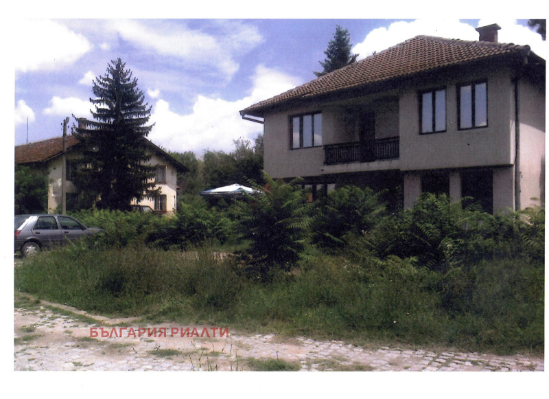 Продава БИЗНЕС ИМОТ, с. Комарево, област Плевен