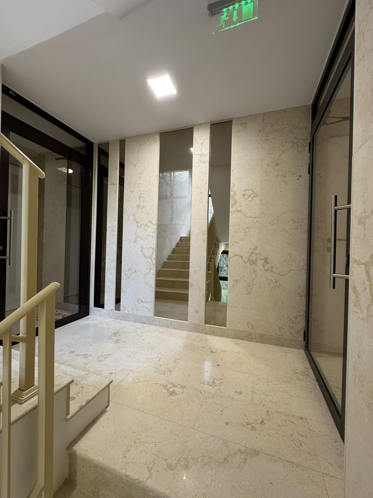 Продава 2-СТАЕН, гр. Варна, к.к. Чайка, снимка 14 - Апартаменти - 55945822
