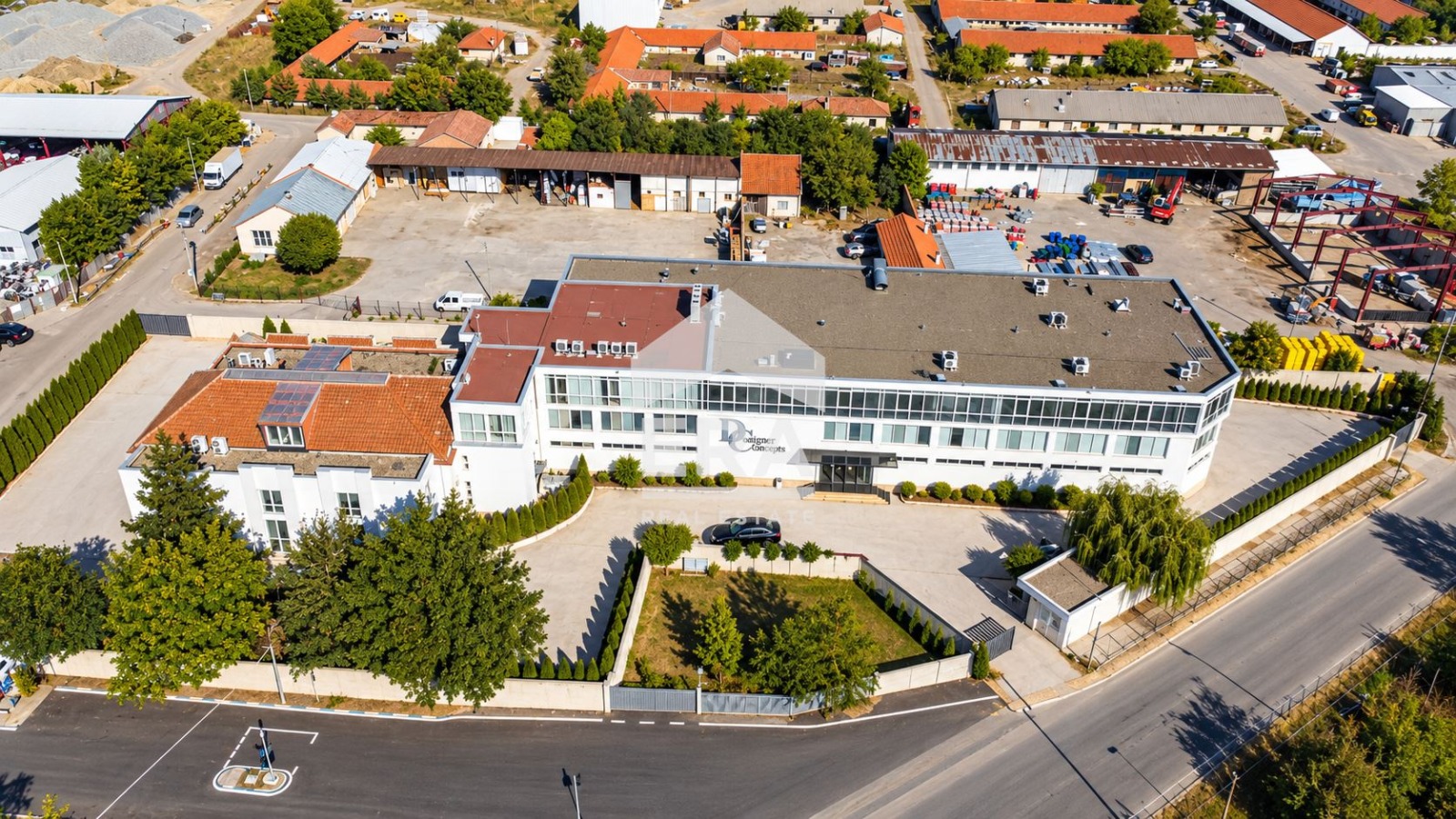 Продава БИЗНЕС ИМОТ, гр. София, Летище София