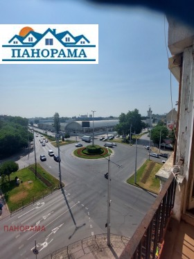 Продава 2-стаен град Пловдив Кършияка - [1] 