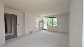 2 Schlafzimmer Zentar, Targowishte