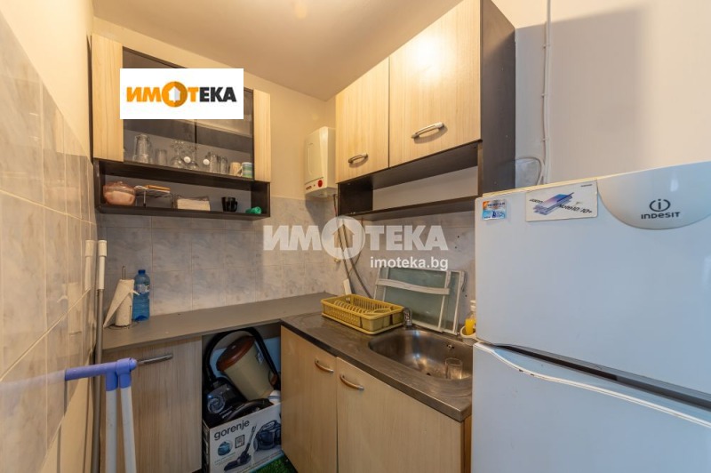 Продава 1-СТАЕН, гр. Варна, Зимно кино Тракия, снимка 7 - Aпартаменти - 48231821