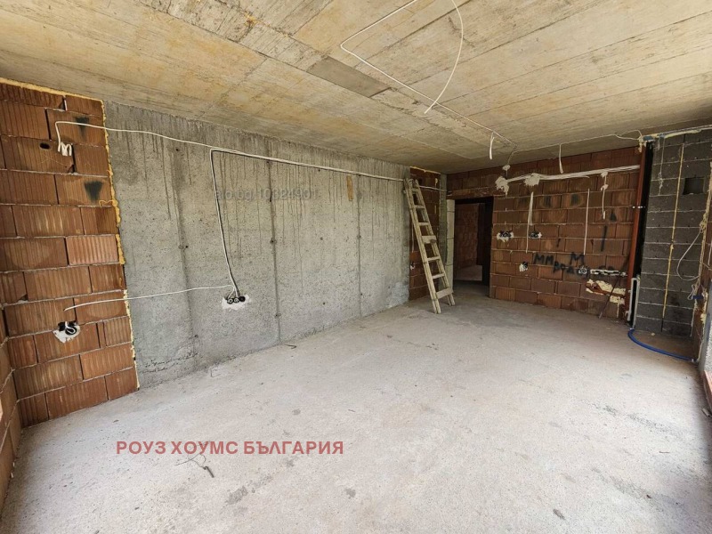 Til salg  1 soveværelse Plovdiv , Ostromila , 73 kvm | 36021332 - billede [2]