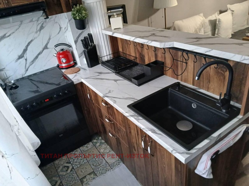 Продава МНОГОСТАЕН, гр. Бургас, област Бургас, снимка 4 - Апартаменти - 52847018