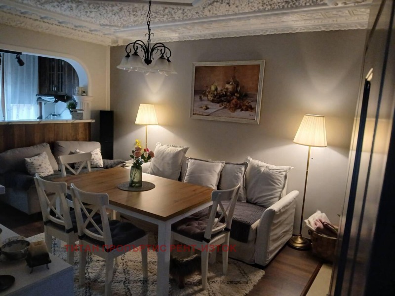 Продава МНОГОСТАЕН, гр. Бургас, област Бургас, снимка 2 - Апартаменти - 52847018