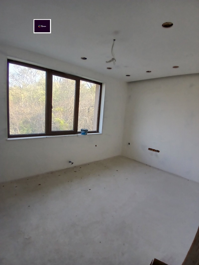 Продава КЪЩА, гр. Варна, Възраждане 2, снимка 4 - Къщи - 52377075