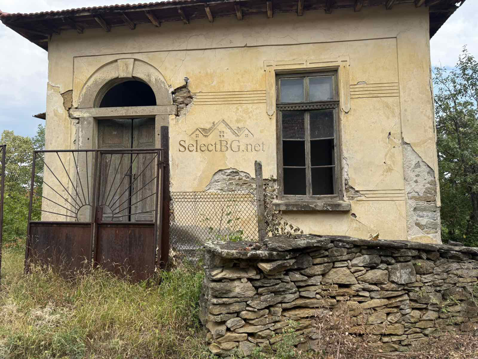 Продава КЪЩА, с. Руня, област Габрово, снимка 2 - Къщи - 51271902