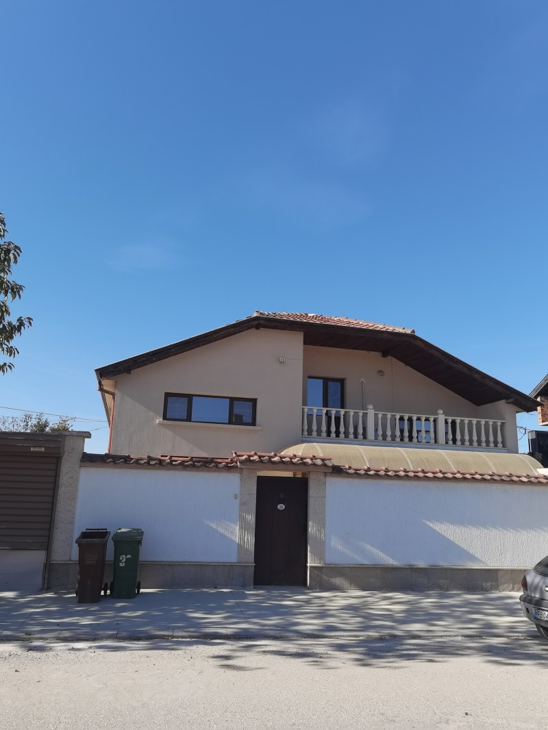 Продава КЪЩА в област Пловдив, с. Труд - 440 кв.м / 876 000 € » 1 713 307.08 лв., ДЖОВАНИ
