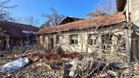 Casa Jirevo, región de Gabrovo 2