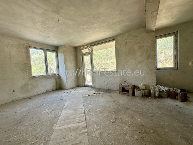 Eladó  2 hálószobás Blagoevgrad , Osvobozsdenie , 86 négyzetméter | 95221982 - kép [2]