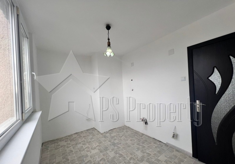 En venta  3 dormitorios Stara Zagora , Tri chuchura - tsentar , 80 metros cuadrados | 78835056 - imagen [9]