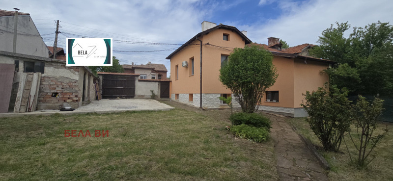 Na sprzedaż  Dom region Pernika , Radomir , 136 mkw | 86587165