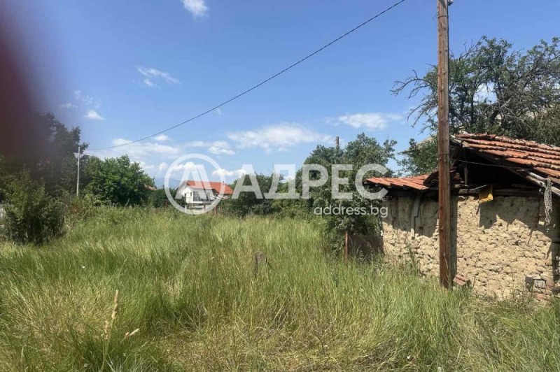 Eladó  Cselekmény Sofia , Dolni Bogrov , 990 négyzetméter | 96464586