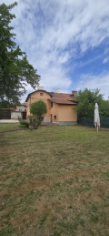 Продава КЪЩА, област Перник, гр. Радомир • 150000 € • 57062779 — Holmes.bg