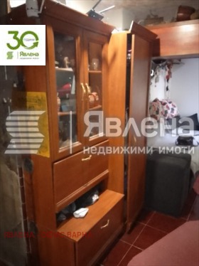 Studio Kolhozen pazar, Varna 2