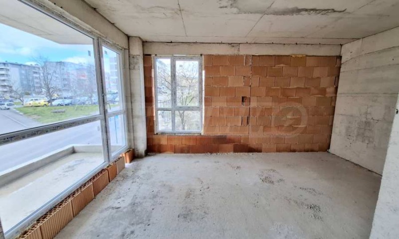 Продава 4-СТАЕН в град Варна, Кайсиева градина - 103 кв.м / 186 000 € » 363 784.38 лв., СУПРИММО - ОФИС ВАРНА