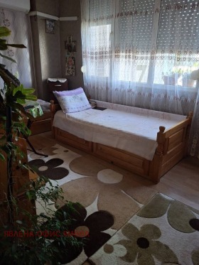 2 makuuhuonetta Georgi Benkovski, Jambol 2