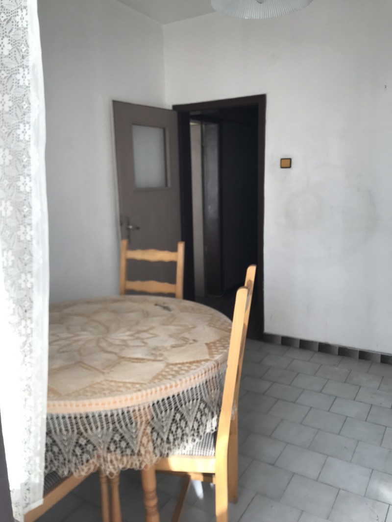 Myytävänä  2 makuuhuonetta Plovdiv , Tsentar , 93 neliömetriä | 56819095 - kuva [7]