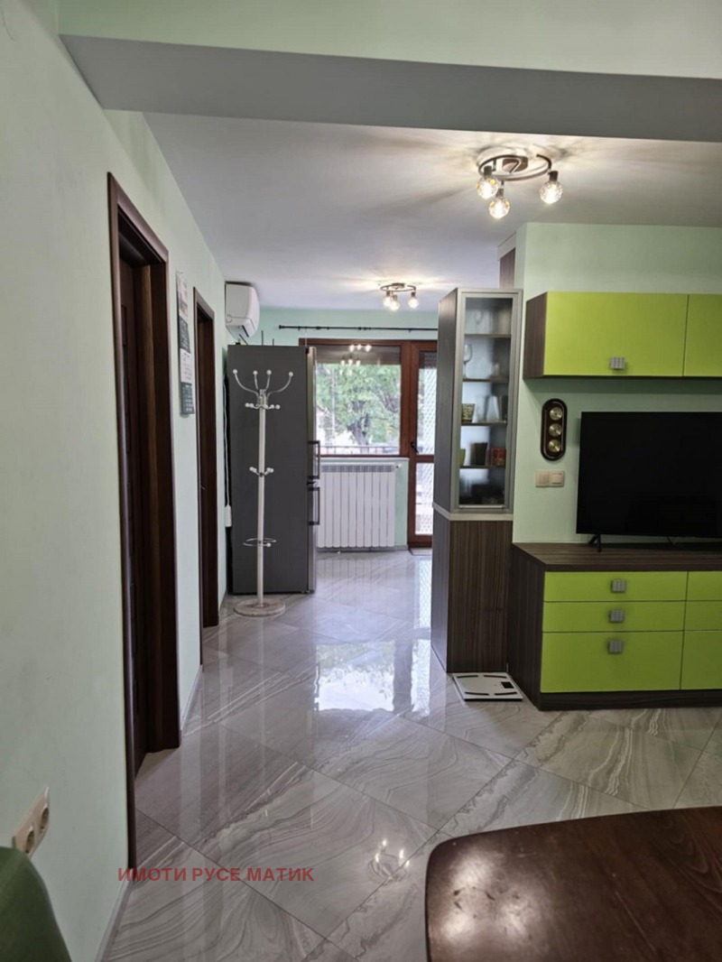 Продава  4-стаен град Русе , Център , 100 кв.м | 33663987 - изображение [3]