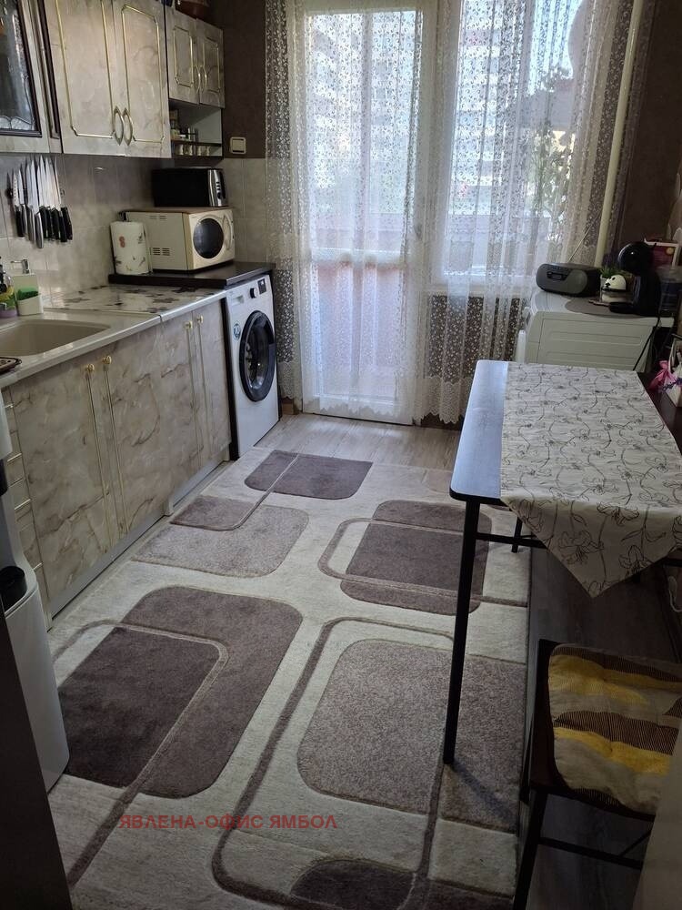Myytävänä  2 makuuhuonetta Jambol , Georgi Benkovski , 90 neliömetriä | 65872173 - kuva [4]