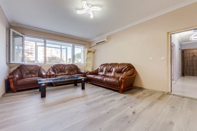 Zu verkaufen  2 Schlafzimmer Warna , Wladislaw Warnentschik 1 , 71 qm | 92700399