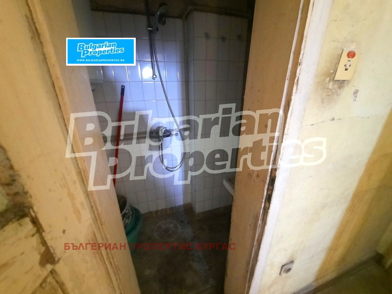 Продава 4-СТАЕН, гр. Бургас, Център, снимка 8 - Апартаменти - 52722291